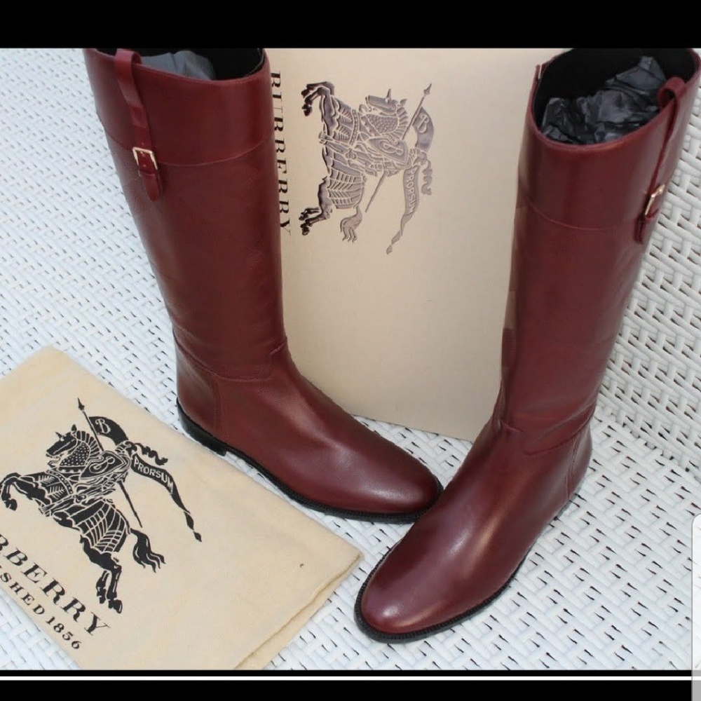 Burberry boots